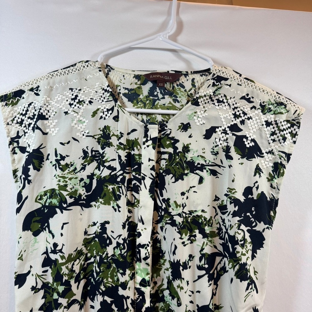 Ranna Gill Floral Jumpsuit XS Green Navy Botanical Embroidered Sleeveless Anthro